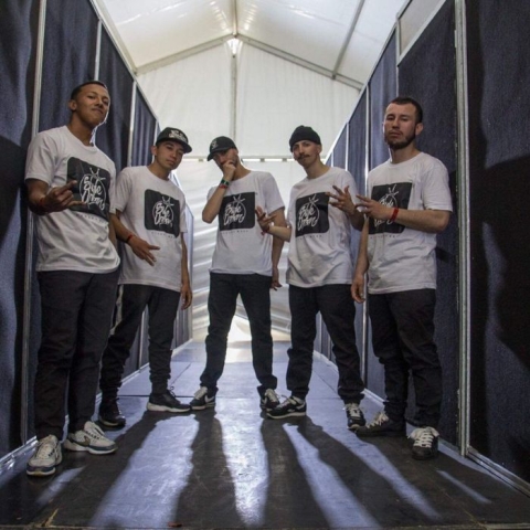 Fotografía de grupo Adictos al ritmo